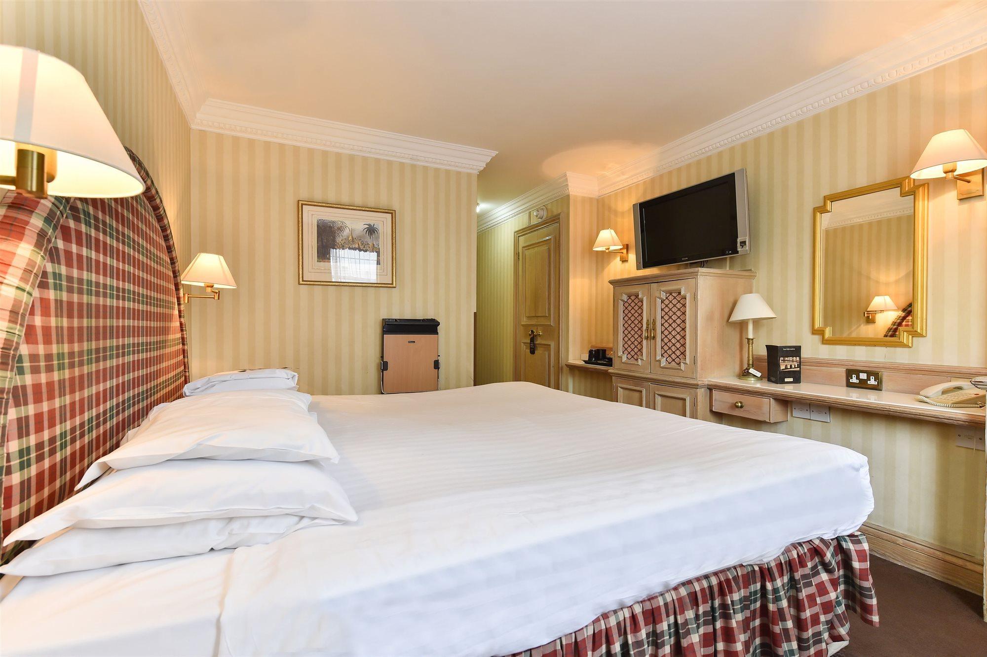 Park Lane Mews Hotel Лондон Екстер'єр фото