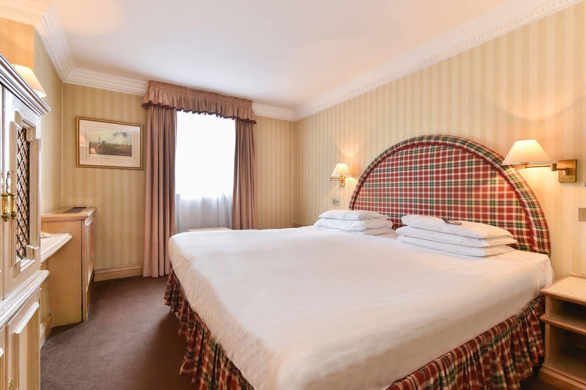 Park Lane Mews Hotel Лондон Екстер'єр фото